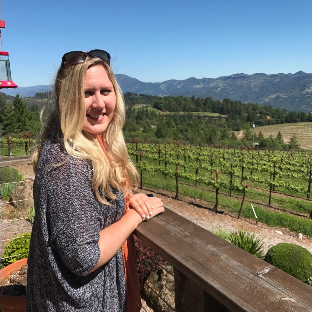 Meet your Posher, Lindsey
